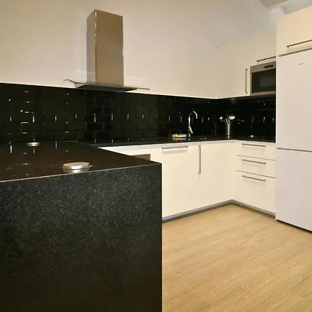 דירה Stylish & New Poblenou With Jacuzzi, Sleeps 4, 2